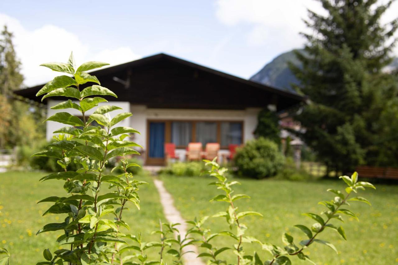 Forellenhof Appartements & Grossmutters Bungalow Leutasch Luaran gambar